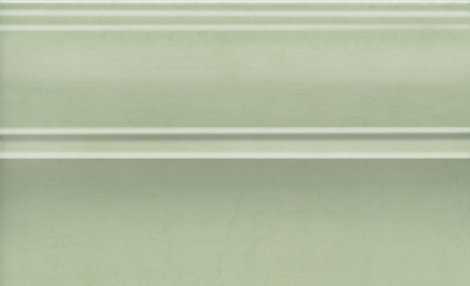 Плинтус Левада зеленый светлый глянцевый 15x25